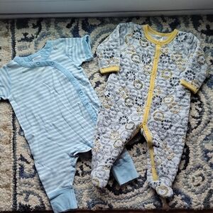 Blue Striped and Gray Lion Print Kids One Piece Set Size 3-6 Months